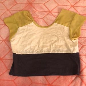 Cute casual cropped top